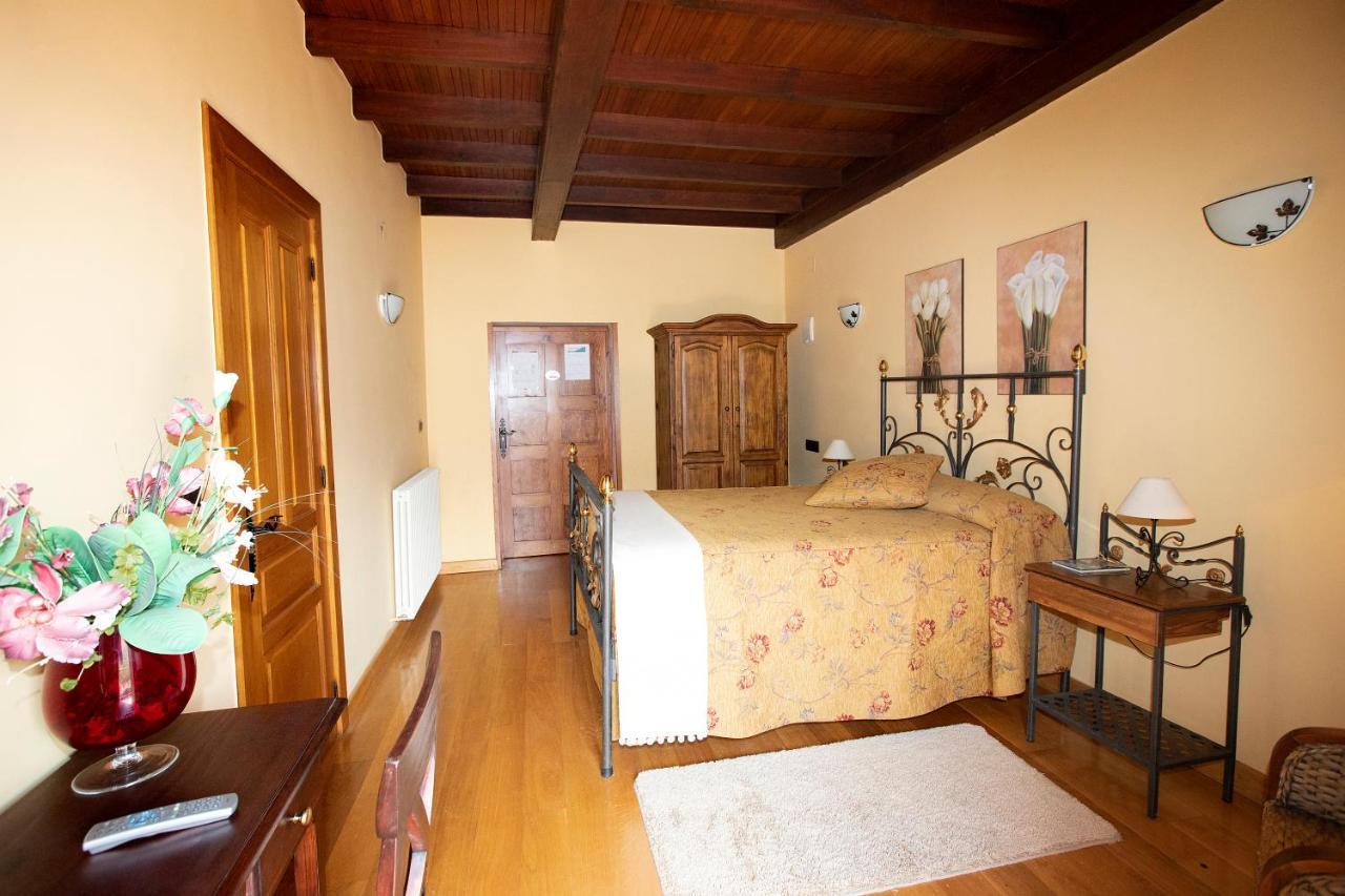 La Casona De Lombrana, En Polaciones Экстерьер фото